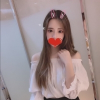 小布 160.45.C.22歲  奶茶店妹妹