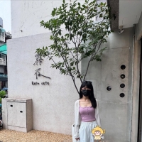 清秀外貌  帶點可愛氣息的老師～  敏感體質  打炮時常常...