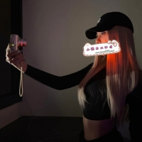 高挑火辣的模特  集女體優勢於一身  纖腰、翹臀、大長腿