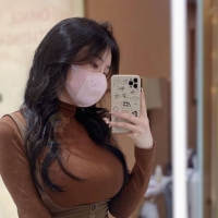 氣質巨乳OL  看著冷冷的  實際上是個很溫柔的姐姐呢