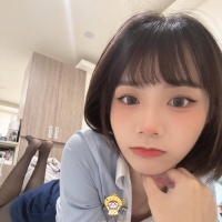 短髮幹練的高顏值業務員